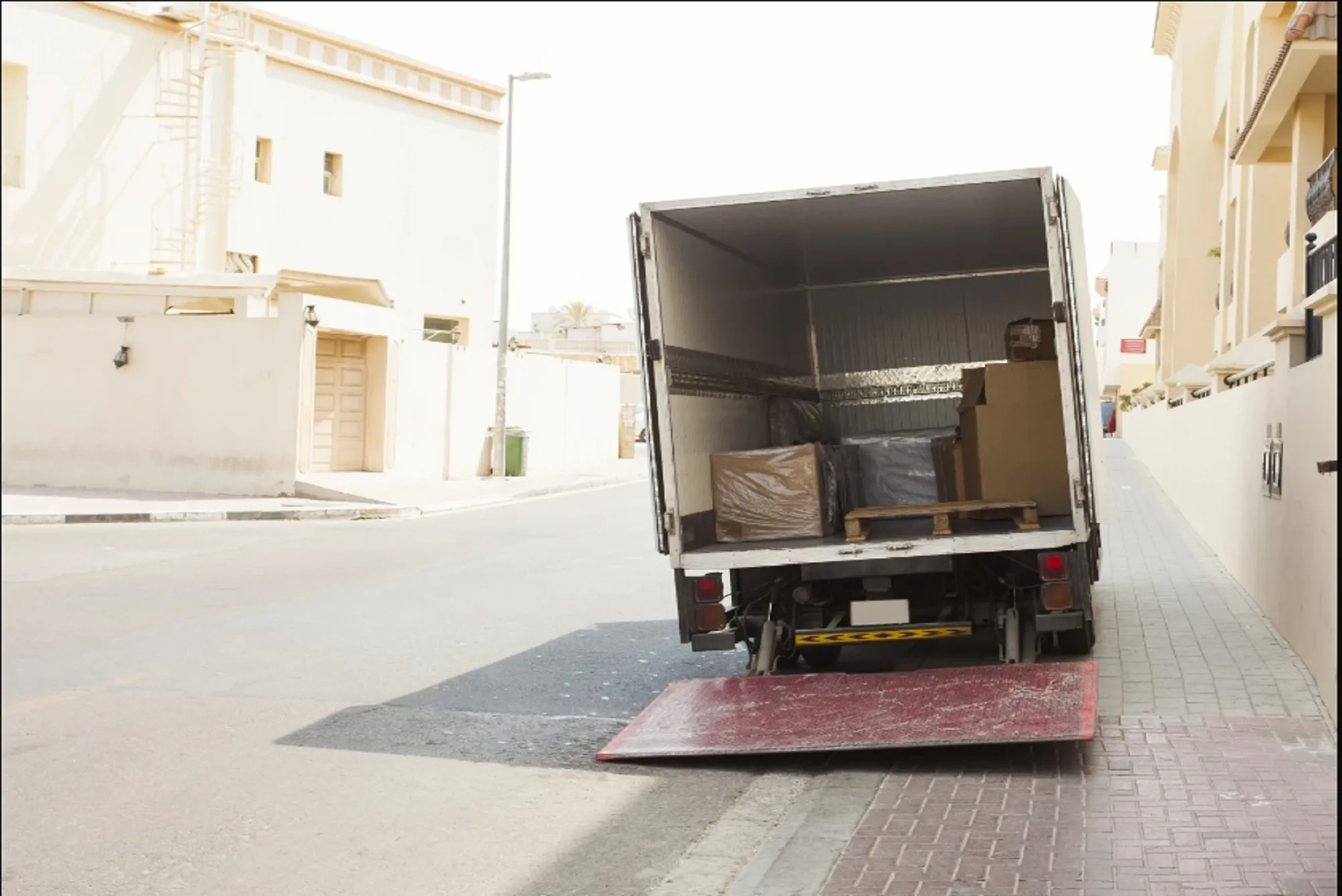 Best Practices for Moving a Retail Store in the UAE